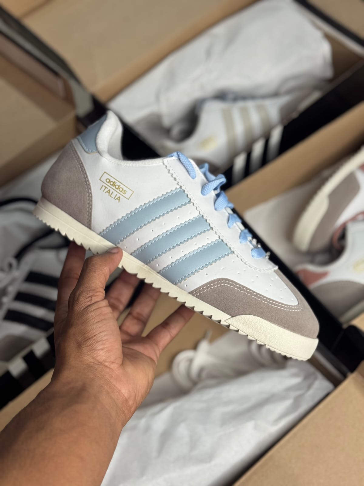 Adidas Itália (Linha Premium) branco e azul