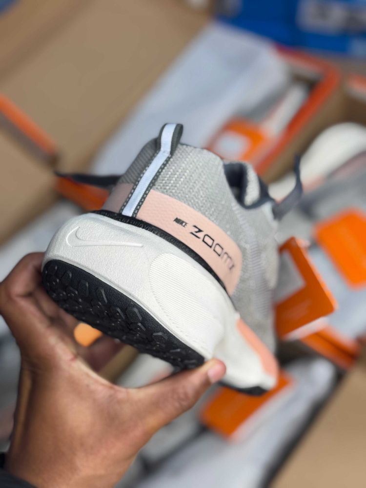 Nike ZoomX - (Linha Premium) x Prata/rose