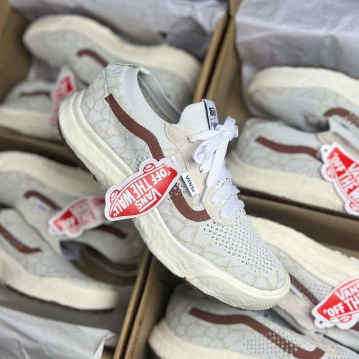 Tênis Vans Vr3 - Sapato Casual Super Confortável e Ótima Durabilidade x Off White