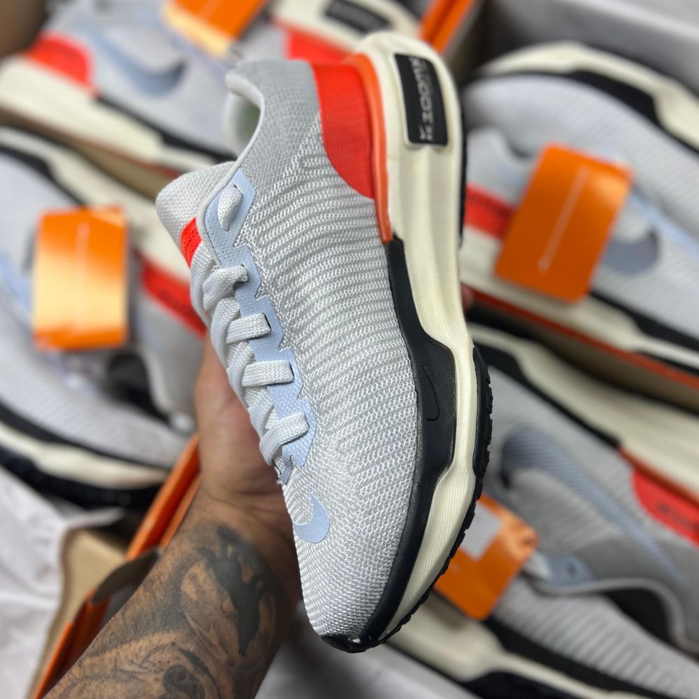 Nike ZoomX 04 - (Linha Premium)x Branco/Laranja