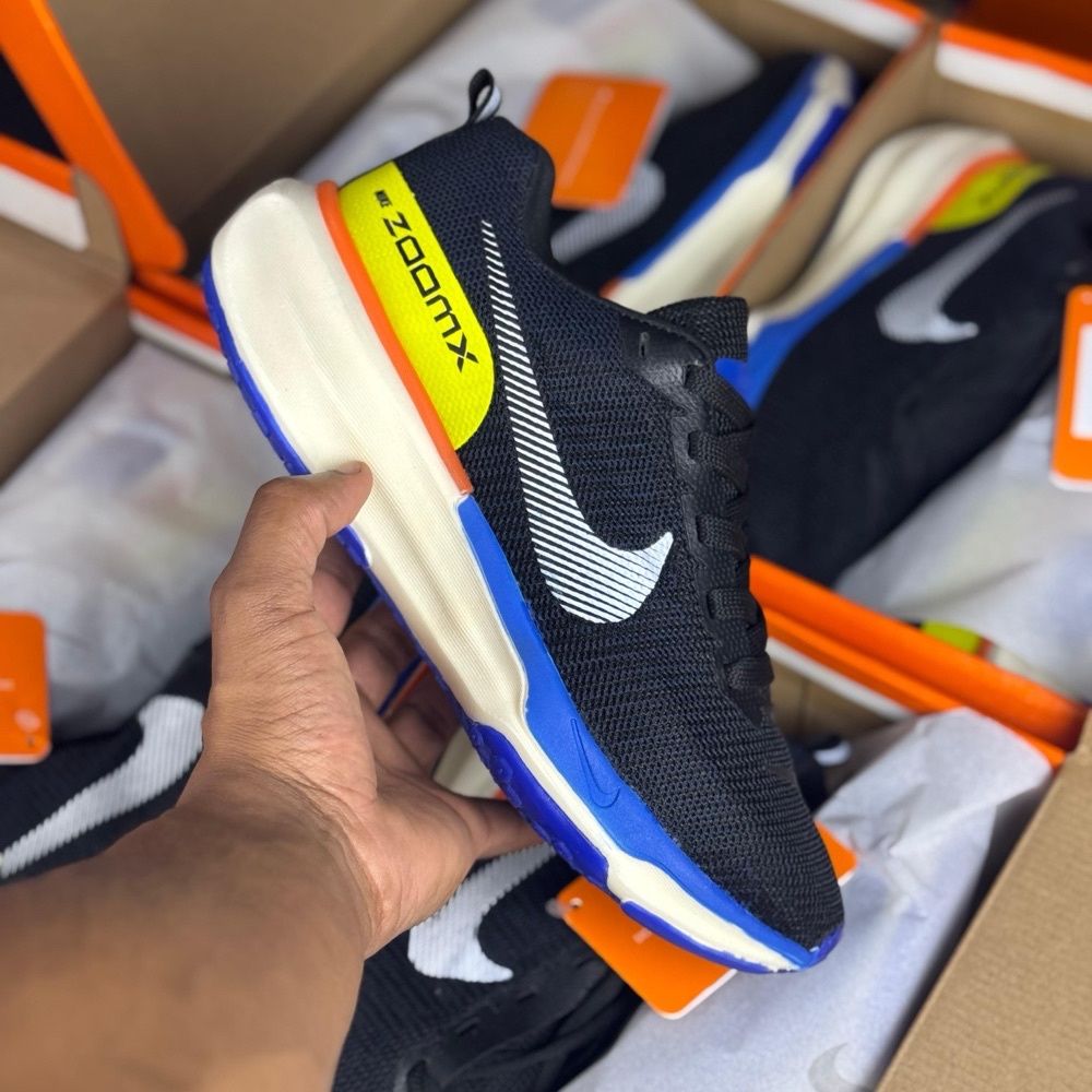 ZoomX 04 - (Linha Premium) x Preto/Branco/Amarelo