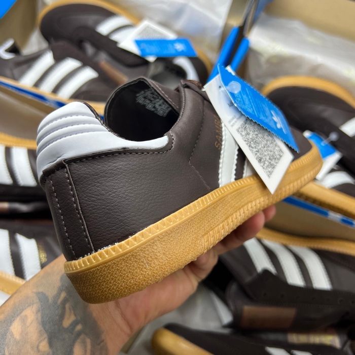 Adidas Samba (Linha Premium) x Marrom