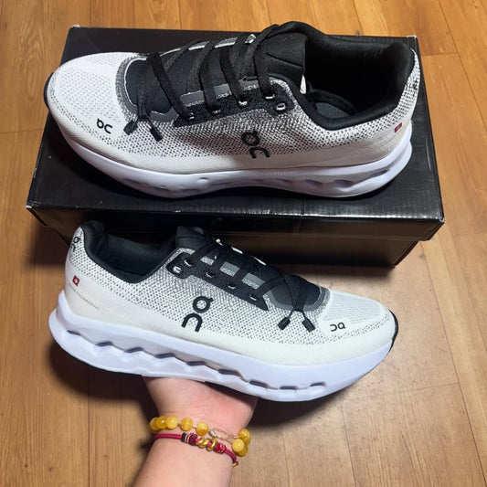 On Cloudtilt cinza claro importado 1.1