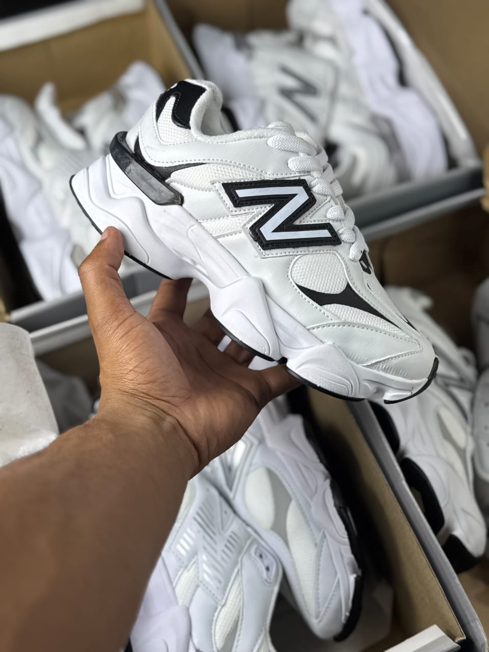 New Balance 9060 x Branco/Cinza/Preto