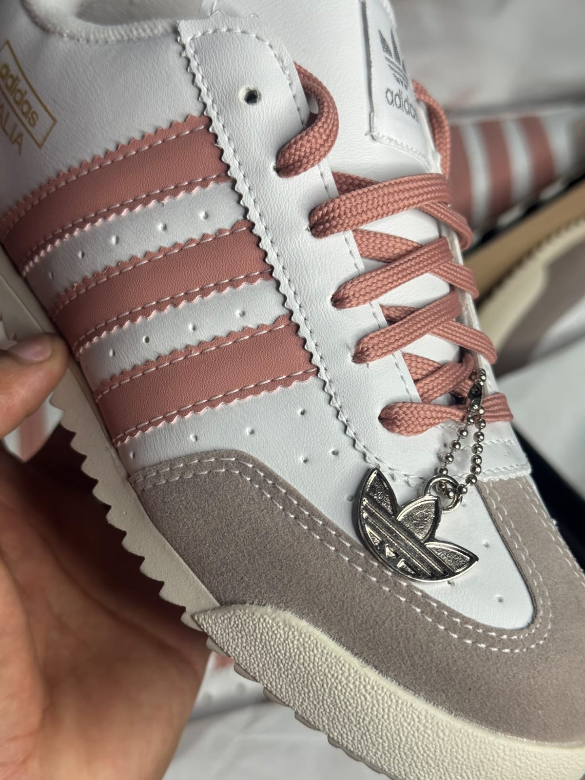 Adidas Itália (Linha Premium) branco x rosé