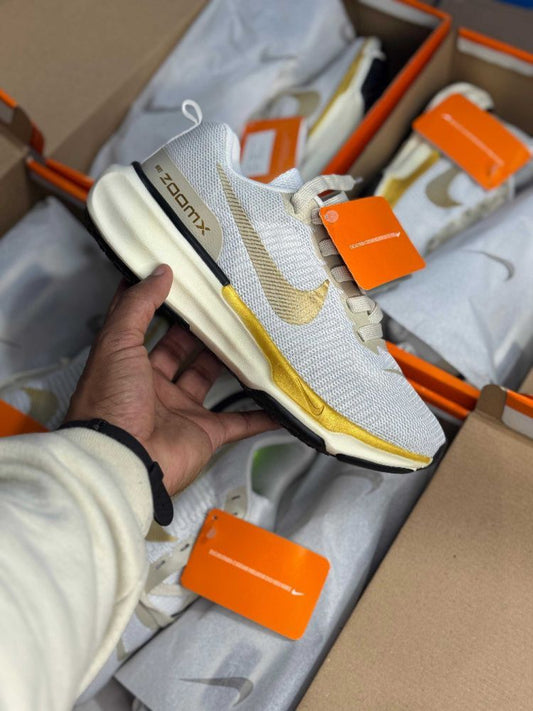 Nike ZoomX - (Linha Premium) x Branco/Dourado