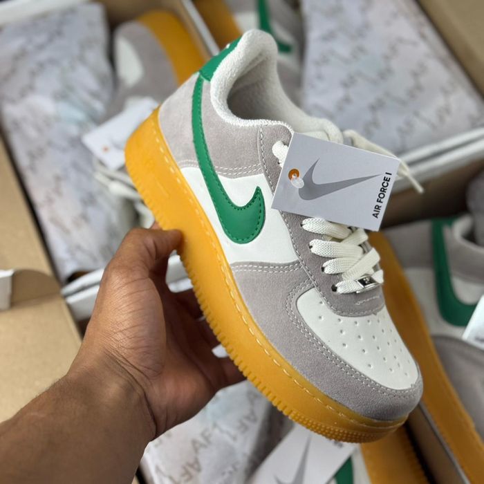 AIR FORCE PLATAFORMA ESTILO, ALTURA E CONFORTO EM UM SÓ TÊNIS! BRANCO/VERDE